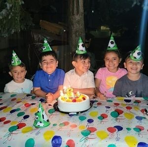 Meet your Posher, Eliza